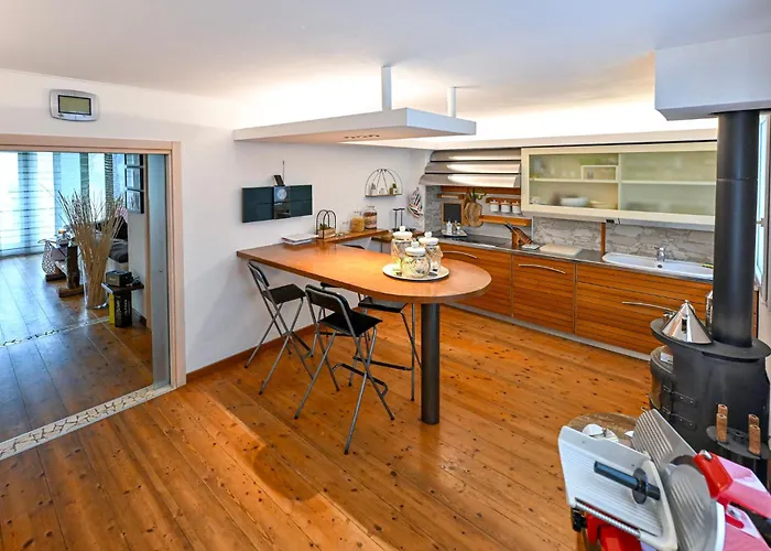 Host Monti Del Sole Villa *