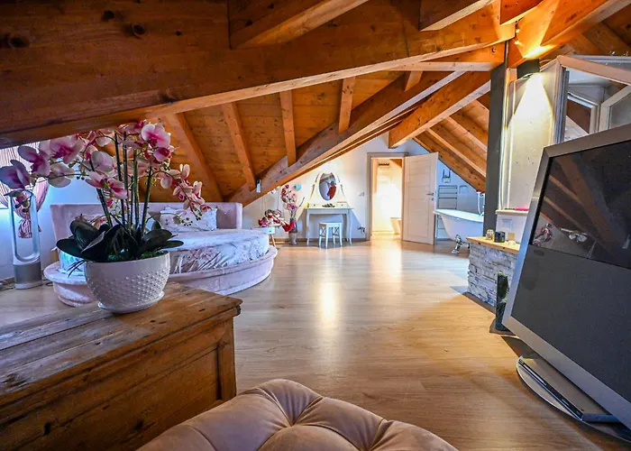 Host Monti Del Sole Villa *