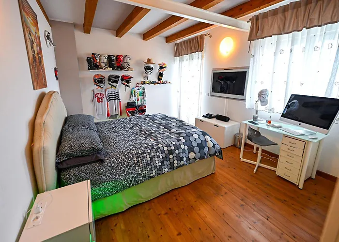 Host Monti Del Sole *